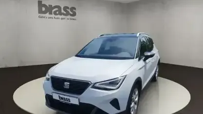 Gebraucht Seat Arona FR 110 PS (80 kW) 2023 "nevada" weiss SUV