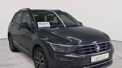 Uranograu Gebraucht 2022 VW Tiguan Life SUV | 21.390 € (Superpreis)