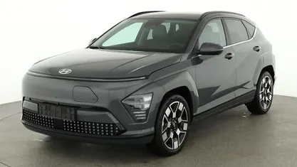 Käytetty Hyundai Kona Prime 160 kW (218 HP) 2023 Harmaa Katumaasturi