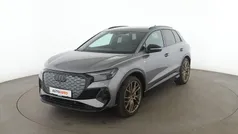Grau Gebraucht 2023 Audi Q4 e-tron S-Line SUV | 35.190 € (Guter Preis)