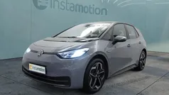 Grau Gebraucht 2021 VW ID.3 Pure Kleinwagen | 20.401 € (Fairer Preis)