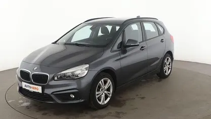 Gebraucht BMW 220 Active Tourer Advantage 192 PS (141 kW) 2018 Grau Van / Kleinbus