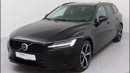 Gebraucht Volvo V60 Ultra 455 PS (334 kW) 2025 Schwarz Kombi