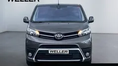 Gebraucht 2023 Toyota Proace Verso Comfort Kombi | 36.290 € (Fairer Preis)