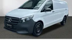 Weiß Gebraucht 2024 Mercedes Vito Van / Kleinbus | 34.451 € (Fairer Preis)