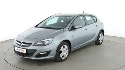 Grau Gebraucht 2015 Opel Astra Style Limousine | 8.110 € (Fairer Preis)