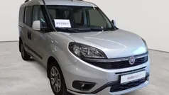 Hellgrau metallic Gebraucht 2022 Fiat Doblò Trekking Van / Kleinbus | 14.490 € (Superpreis)