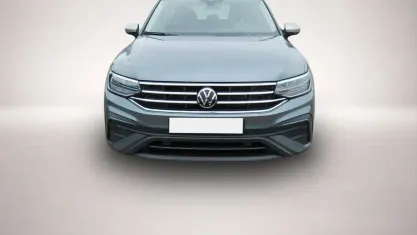 Gebraucht VW Tiguan Allspace Life 150 PS (110 kW) 2025 Grau SUV