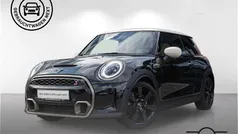 Rebel green Gebraucht 2024 Mini Cooper S Resolute Edition Kleinwagen | 33.900 € (Fairer Preis)