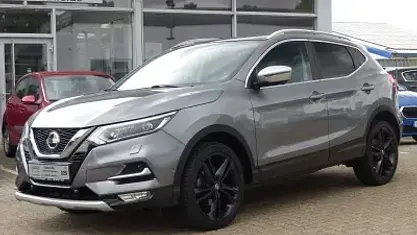 Gebraucht Nissan Qashqai 360º 140 PS (102 kW) 2019 Grau SUV