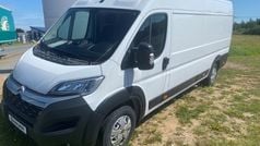 Weiss Gebraucht 2021 Citroën Jumper Van / Kleinbus | 23.900 € (Fairer Preis)