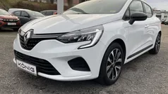 Gebraucht 2023 Renault Clio V Equilibre Limousine | 13.777 € (Fairer Preis)