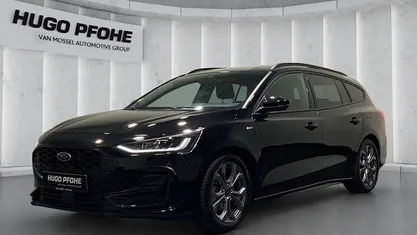 Gebraucht Ford Focus ST-Line X 116 PS (85 kW) 2024 Schwarz Kombi