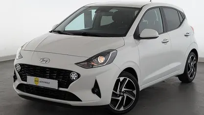 Gebraucht Hyundai i10 Prime 84 PS (61 kW) 2023 Weiß Kleinwagen