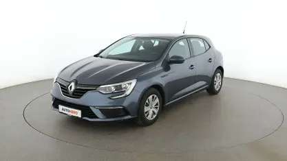 Używany Renault Mégane IV Life 130 KM (95 kW) 2016 Szary Sedan/Limuzyna