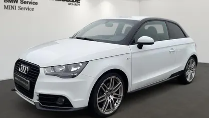 Weiß Gebraucht 2012 Audi A1 S-Line Limousine | 11.400 € (Fairer Preis)