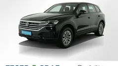 Grenadillschwarz metallic Gebraucht 2024 VW Touareg Basis SUV | 61.840 € (Superpreis)