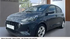 Grau Gebraucht 2021 Hyundai i10 Edition 30 Kleinwagen | 13.285 € (Fairer Preis)
