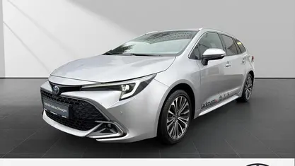 Gebraucht 2024 Toyota Corolla Team Kombi | 29.989 € (Fairer Preis)