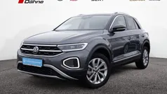 Grau Gebraucht 2024 VW T-Roc Style SUV | 29.480 € (Fairer Preis)