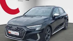 Mythosschwarz Gebraucht 2024 Audi S3 Design Limousine | 38.840 € (Superpreis)