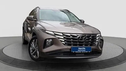 Gebraucht Hyundai Tucson Trend 150 PS (110 kW) 2022 Silky bronze SUV