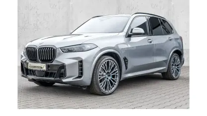 Gebraucht BMW X5 M Sport 360 PS (264 kW) 2025 Grau SUV