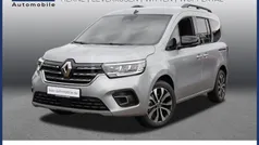 Highlandgrau Gebraucht 2025 Renault Kangoo Techno Van / Kleinbus | 31.333 € (Guter Preis)
