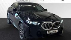 Carbonschwarz metallic Gebraucht 2024 BMW X6 M Sport SUV | 82.488 € (Guter Preis)