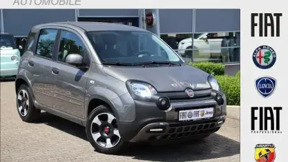 Gebraucht Fiat Panda Cross Cross 69 PS (50 kW) 2023 Grau Kleinwagen