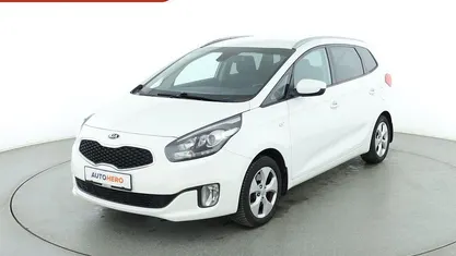Weiß Gebraucht 2016 Kia Carens Vision Van / Kleinbus | 11.580 € (Fairer Preis)
