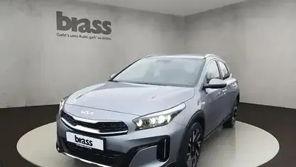 Neu Kia Ceed 150 PS (110 kW) 2026 Lunarsilber met. Kleinwagen