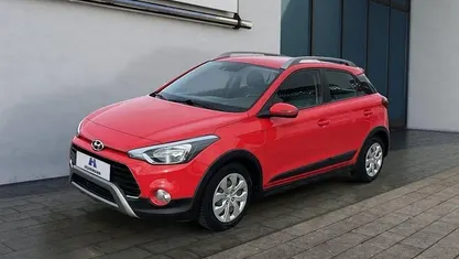 Usata Hyundai i20 Active 100 CV (73 kW) 2019 Rosso Utilitaria