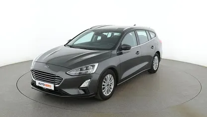 Gebraucht Ford Focus Titanium 120 PS (88 kW) 2018 Grau Kombi