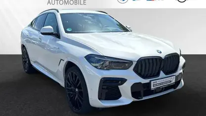 Gebraucht BMW X6 M Sport 340 PS (250 kW) 2022 Mineralweiss metallic SUV