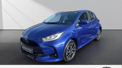 Gebraucht Toyota Yaris Hybrid Team 116 PS (85 kW) 2022 Blau Kleinwagen