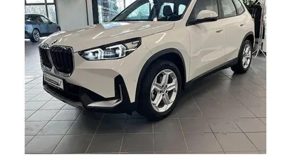 Weiß Gebraucht 2023 BMW X1 Shadowline SUV | 33.790 € (Guter Preis)