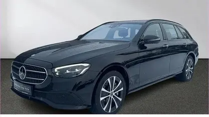 Gebraucht Mercedes E300 Avantgarde 194 PS (142 kW) 2022 Kombi