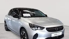 Kristall silber met./dach diamant schwarz met. Gebraucht 2022 Opel Corsa-e Elegance Kleinwagen | 14.790 € (Guter Preis)