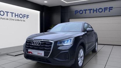 Używany Audi Q2 Comfort 116 KM (85 kW) 2026 Czarny SUV