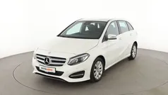 Weiß Gebraucht 2016 Mercedes B180 Style Van / Kleinbus | 17.290 € (Fairer Preis)