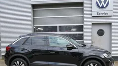 Deep black perleffekt Gebraucht 2024 VW T-Roc Life SUV | 31.490 € (Fairer Preis)