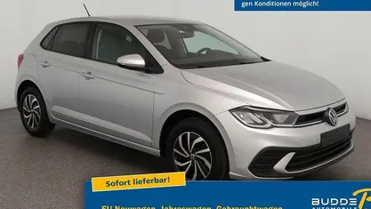 Reflexsilber metallic Gebraucht 2025 VW Polo Life Kleinwagen | 19.140 € (Fairer Preis)