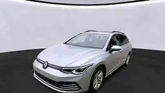 Silber Gebraucht 2021 VW Golf VIII Life Kombi | 20.690 € (Fairer Preis)