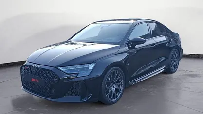 Neu Audi RS3 Advanced 400 PS (294 kW) 2026 Schwarz Limousine