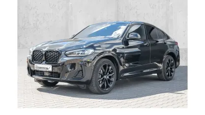 Gebraucht BMW X4 M Sport 190 PS (139 kW) 2025 Schwarz SUV