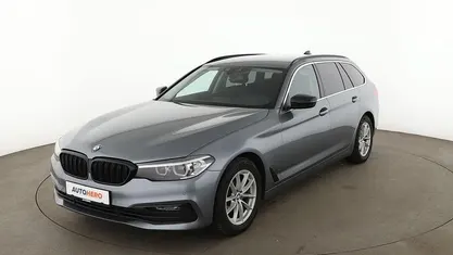 Gebraucht BMW 520 190 PS (139 kW) 2018 Silber Kombi