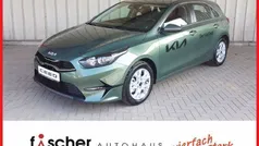 Experience green Gebraucht 2024 Kia Ceed Vision Limousine | 20.650 € (Superpreis)