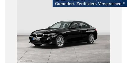Schwarz Gebraucht 2022 BMW 320e Shadowline Limousine | 29.359 € (Fairer Preis)
