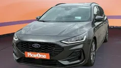 Grau Gebraucht 2024 Ford Focus ST-Line Kombi | 23.160 € (Superpreis)